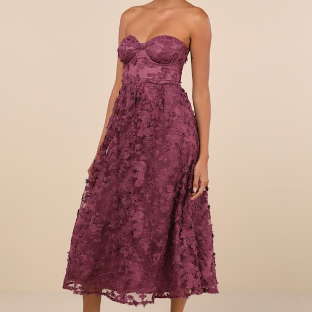 NWT Lulus Quite Perfect Purple Floral Embroidered Strapless Midi Dress - Size S